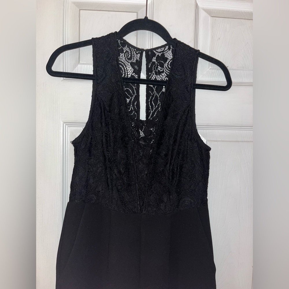BCBGeneration Black Jumpsuit - Size 6 - Picture 4 of 7